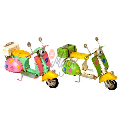 Vespa in metallo 